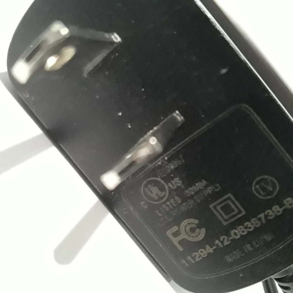 MOTOROLA I.T.E. CELL PHONE CHARGER-POWER SUPPLY - MODEL E199967 - TESTED & WORKS